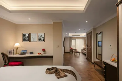 Suite met woonkamer — Heritage Ham Long Hotel and Spa